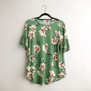 Tickled Teal Floral Shirt Size Medium